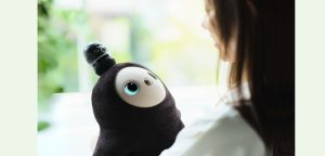 医療スタッフのモチベーションUPやストレス低減にLOVOTが貢献！【マンガで解説】