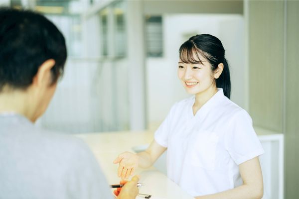 開業医の心強い味方「辞めない受付スタッフ」の招き方【医療コンサルタントが解説】