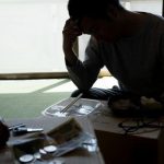 年商1億5,000万円からの転落…都内タワマン暮らしから“週7バイトのアパート暮らし”に堕ちた30代・元開業医の後悔【医師が暴露】