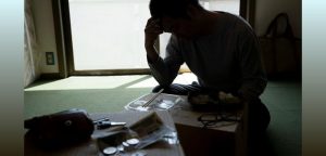 年商1億5,000万円からの転落…都内タワマン暮らしから“週7バイトのアパート暮らし”に堕ちた30代・元開業医の後悔【医師が暴露】