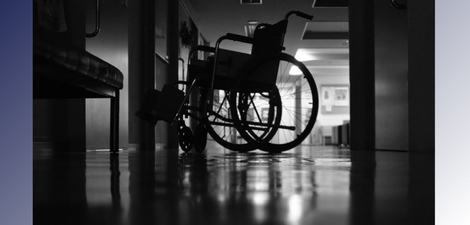 クリニック院長の急逝で大パニックに…「承継」意識の欠如が招く惨事【弁護士が解説】