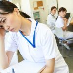 離職の“火種”は水面下で…「人が辞めるクリニック」と「定着するクリニック」の違い【現役看護師の本音】